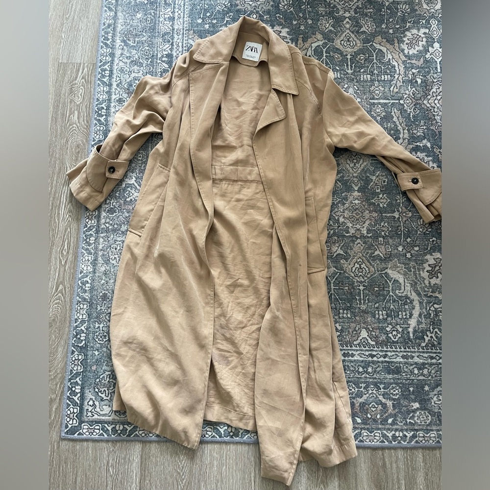 Zara trench